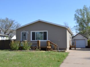 966 E 4th St, Russell, KS 67665