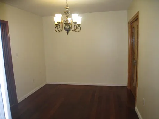 Rented by Alexiou Realty | media 30