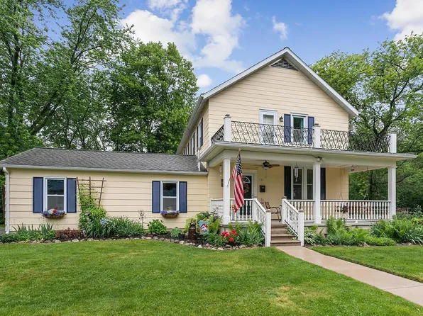 103 Elm St, Brillion, WI 54110