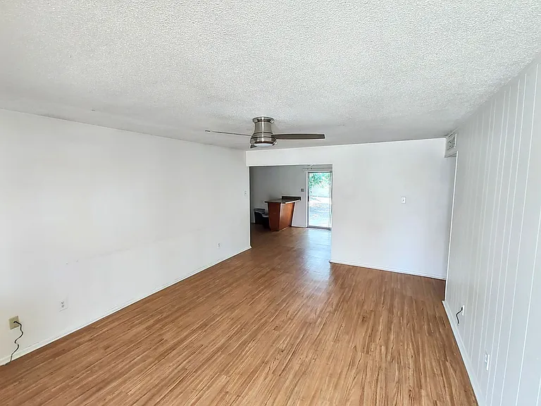 1420 Monte Vista Ave — Photo 2