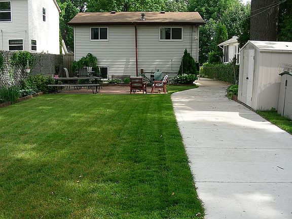 2nd image of 630 Baldwin Ave