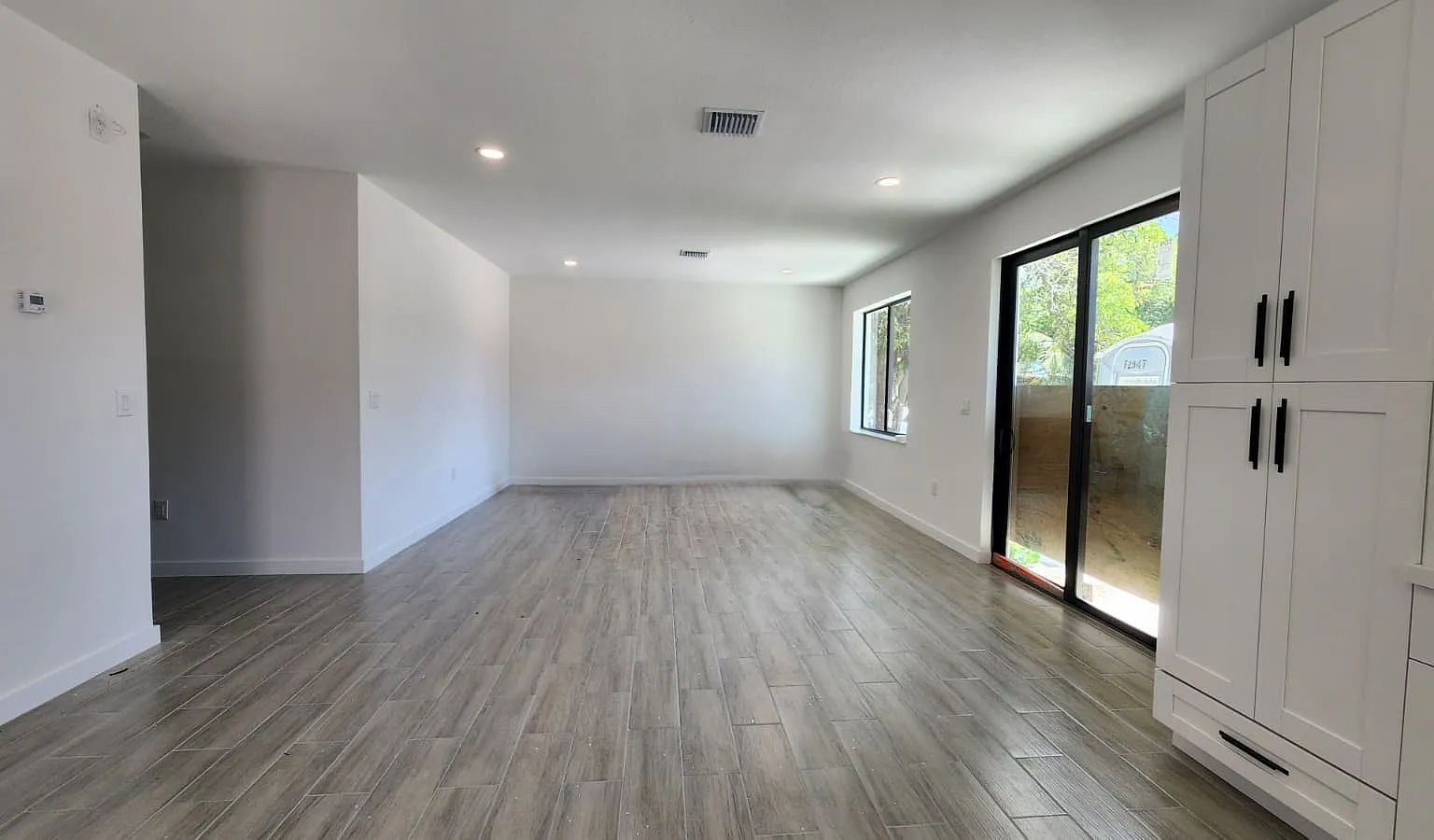 4 bed, 1540 sqft, $3,495 — Photo 4
