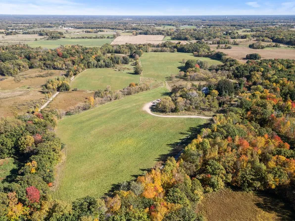 8129 Hazel Bush Trl NW, Zimmerman, MN 55398