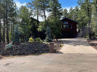 1065 N Lakeshore Dr, Lakeside, AZ 85929