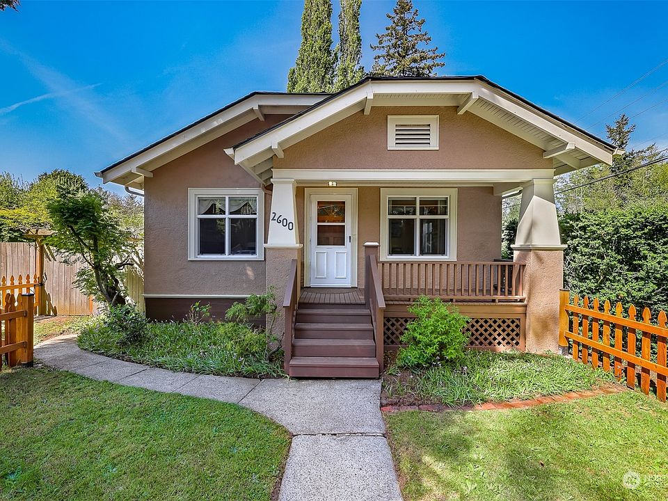 1st image of 2600 Cedarwood Avenue