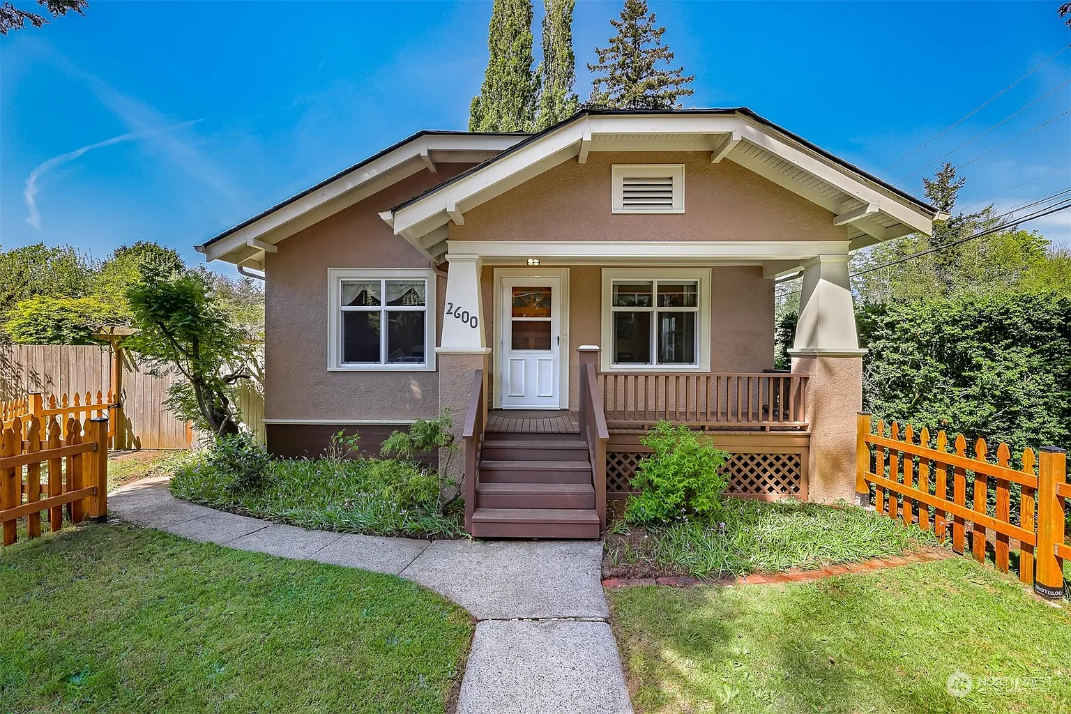 2600 Cedarwood Avenue photo 1