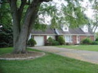 655 E Mulberry St, Watseka, IL 60970