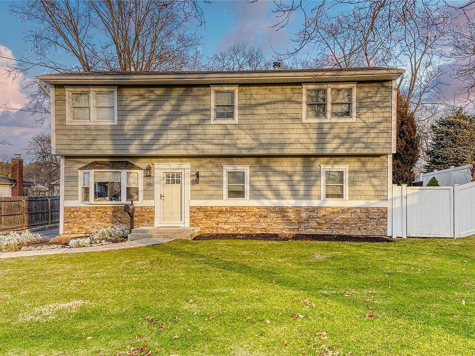 23 Beatrice Avenue West Islip NY 11795 Zillow