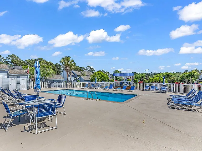 4000 Fairway Lakes Dr — Photo 36