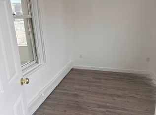 132 S York Rd APT 3, Hatboro, PA 19040