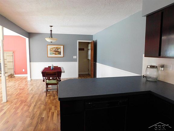 4th image of 6385 Belmar Dr
