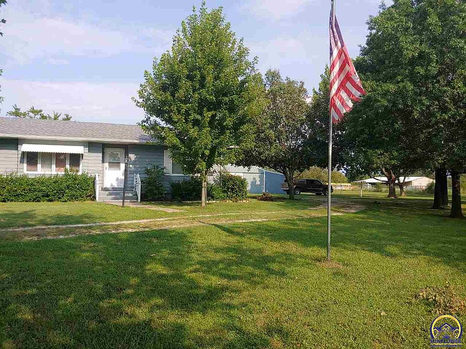 2nd image of 2427 Yy Rd