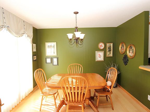 2nd image of 313 Shoreside North Dr SE #1