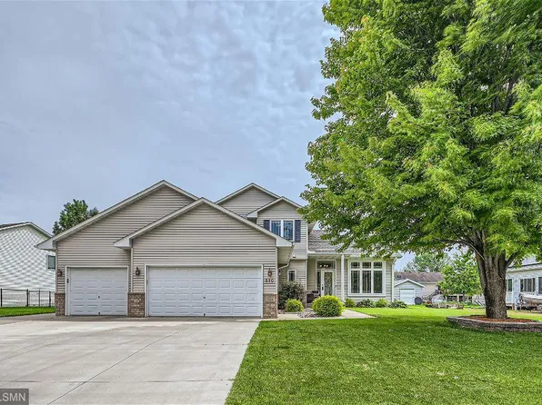 510 Tuttle Dr, Hastings, MN 55033