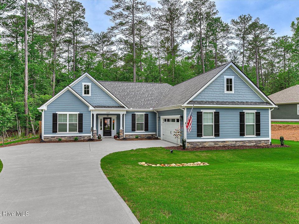 1st image of 132 Crescent Drive