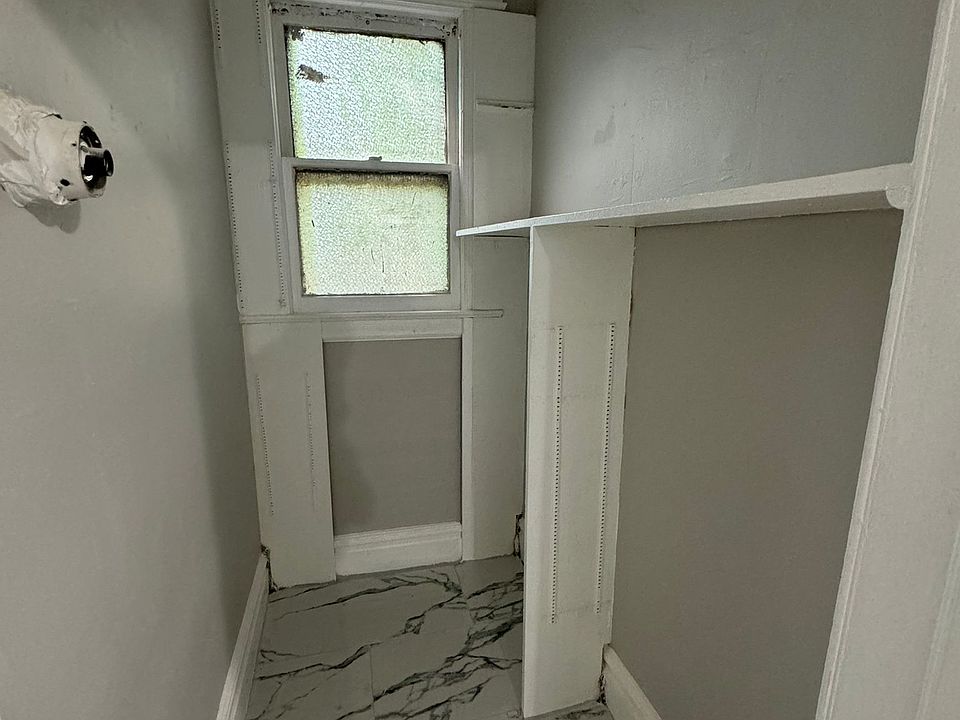1st image of 69 Farley Ave #2A