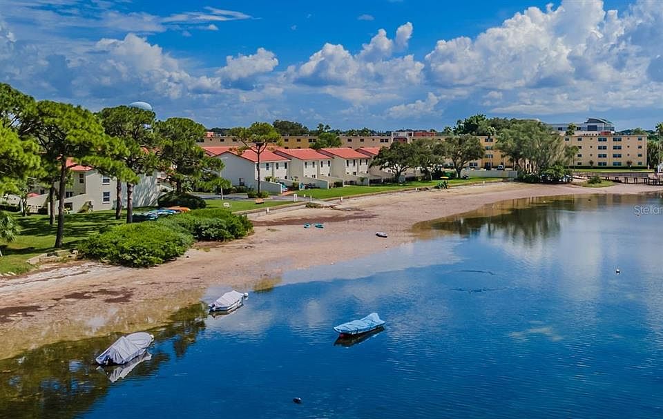 1st image of 2700 Bayshore Blvd APT 525