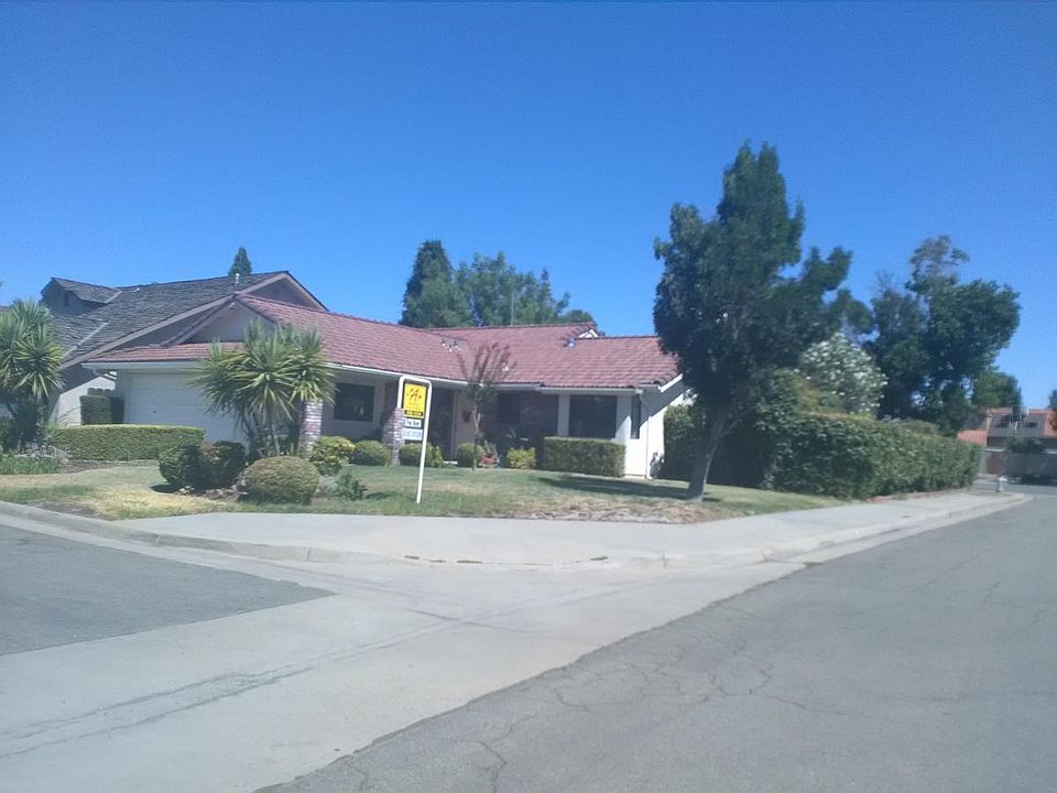1st image of 1690 E Deyoung Dr