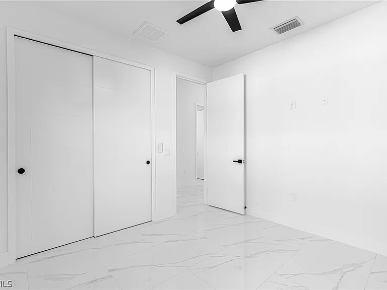 3604 29th St SW — Photo 17