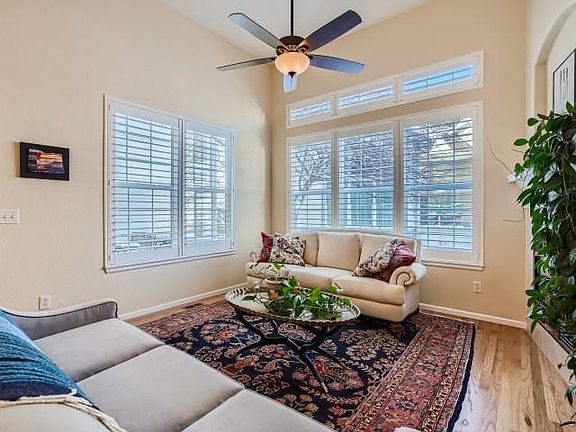 4th image of 213 Remuda Ln #213