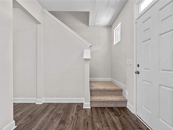 3rd image of 119 Laced Maple Ct