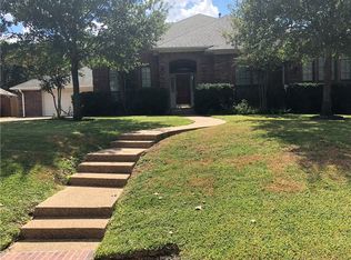 5004 Commonwealth Ct, College Station, TX 77845