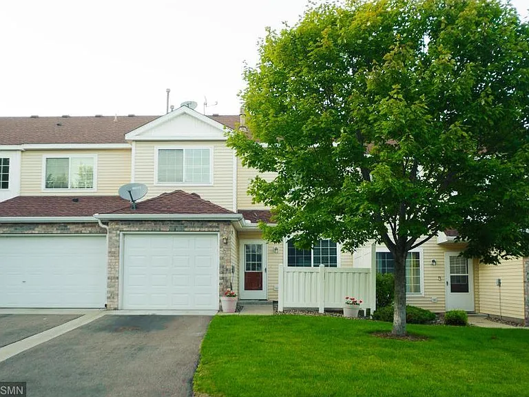 15751 Fjord Ave — Photo 5