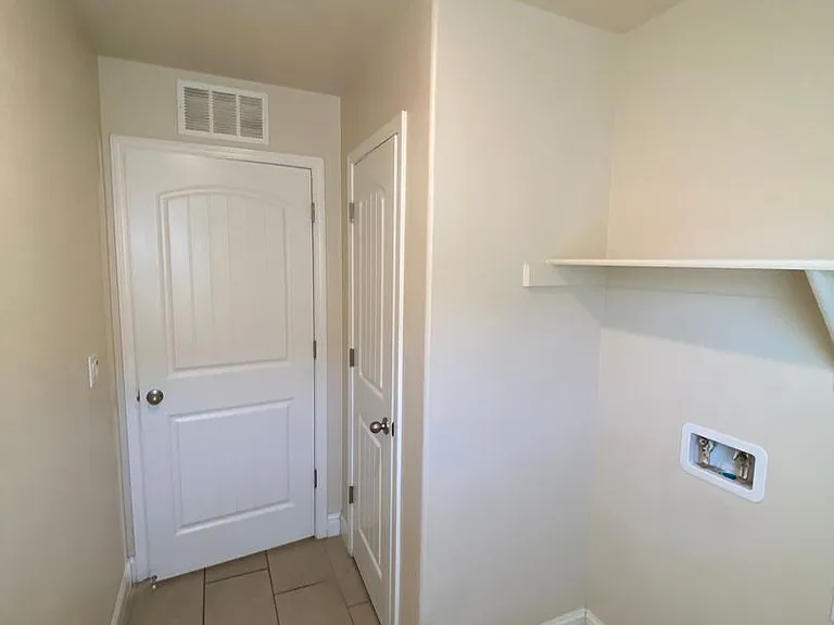 3227 Ferro Ct — Photo 12
