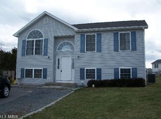 52 Pluto Pl, Martinsburg, WV 25404