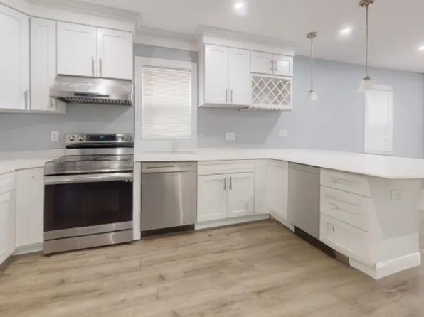 346 Cherry St, Newton, MA