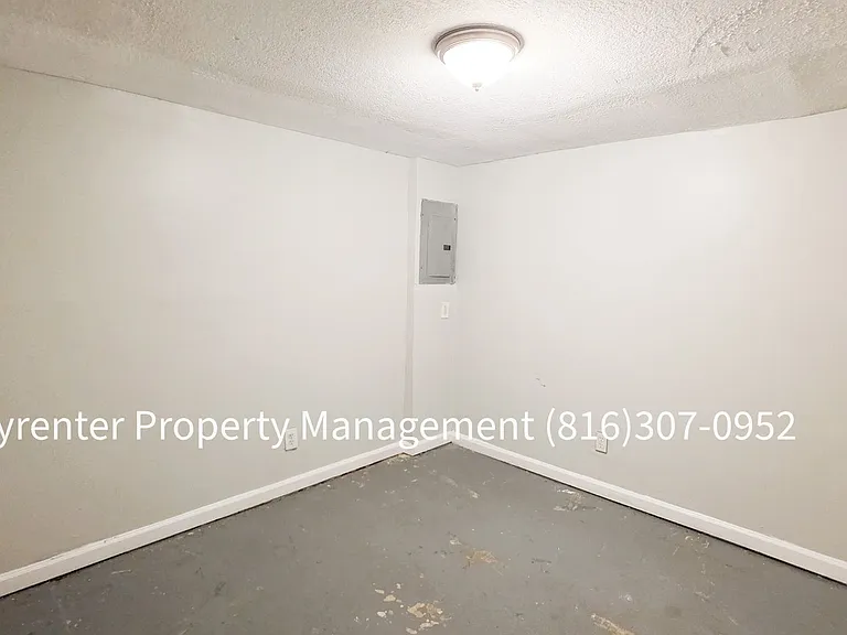 6626 College Ave — Photo 17