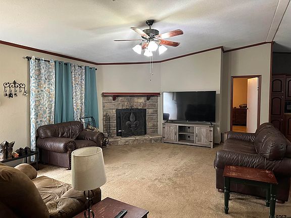 2nd image of 3980 County Road 3411