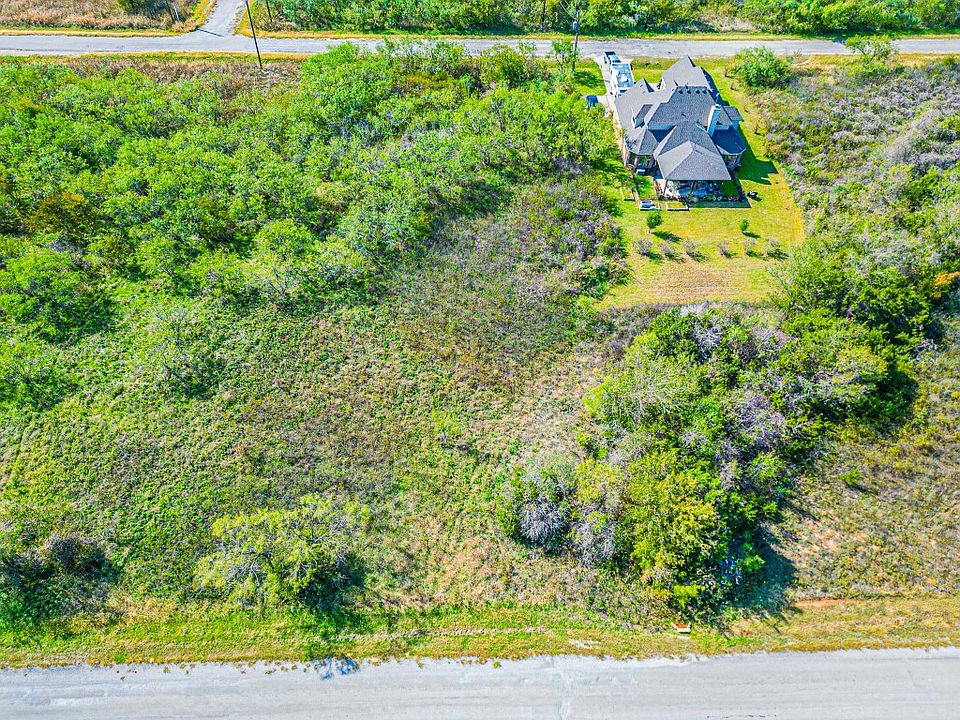 1st image of 22186 Shady Grove Dr