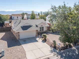 18 Buckbrush Pl, Los Lunas, NM 87031