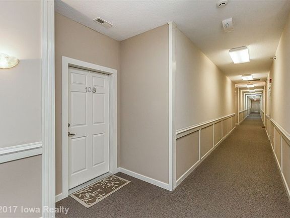 2nd image of 1305 SE University Ave Unit 108
