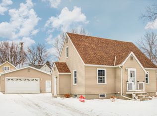 305 E Baker St, Arlington, MN 55307