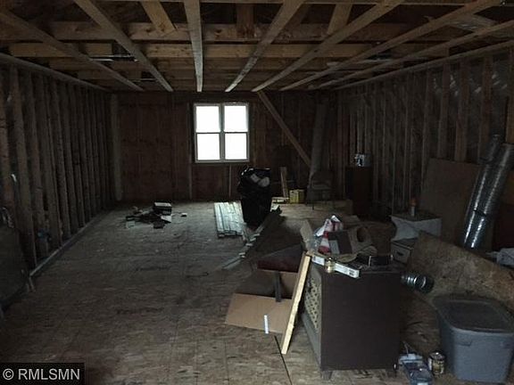 5th image of 11594 Rockwood Ave SW