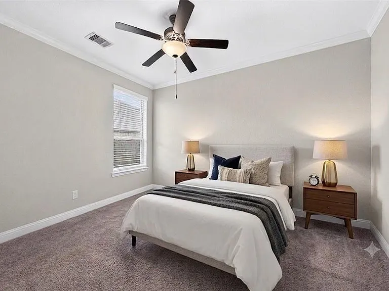 2403 Madera Landing Ln — Photo 32