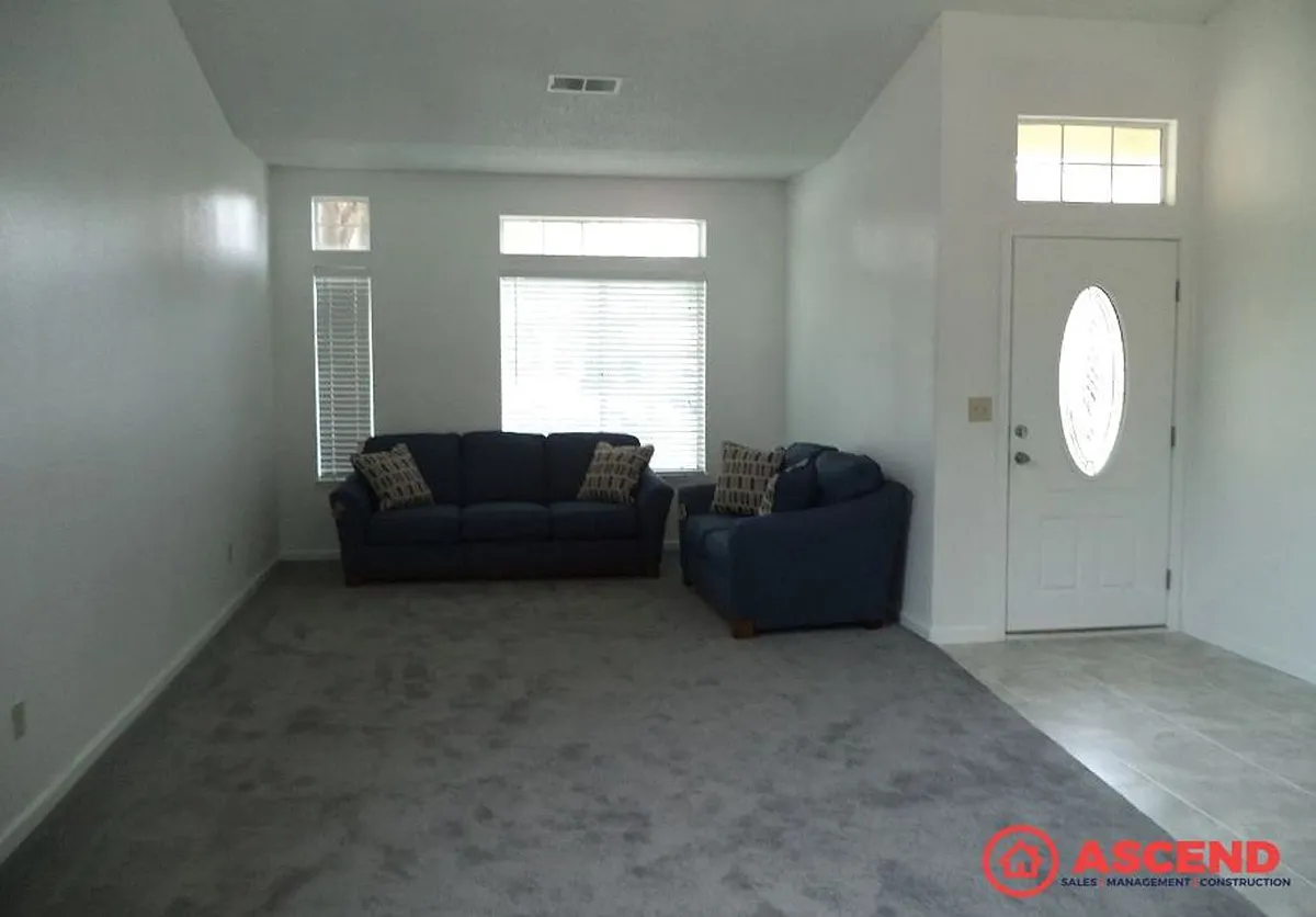 Building Photo - 8812 Fox Creek Ct