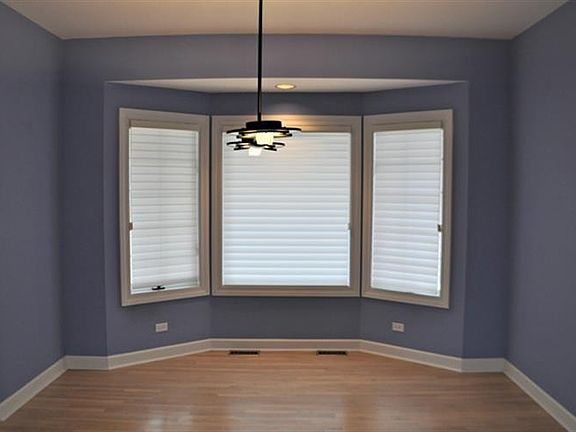 3rd image of 26970 N Greenview Dr