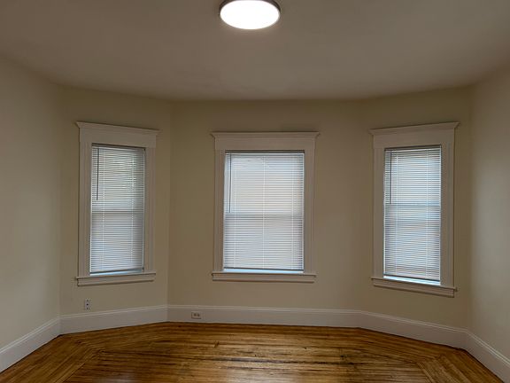 3rd image of 677 Westford St Unit 1