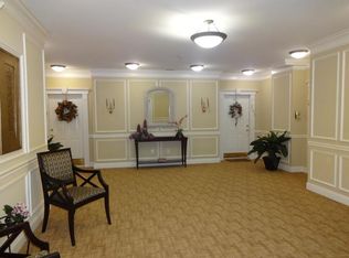 212 Holly Ln, Cedar Grove, NJ 07009