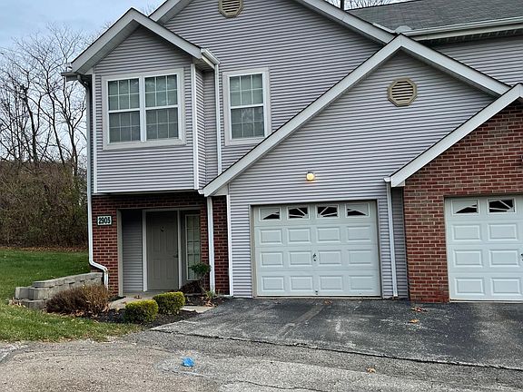 2nd image of 2905 Sequoia Dr