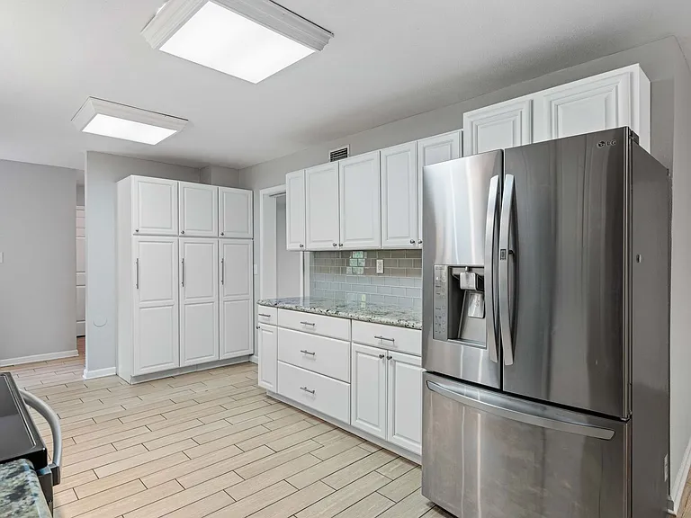 3066 Rosa Del Villa Dr — Photo 12