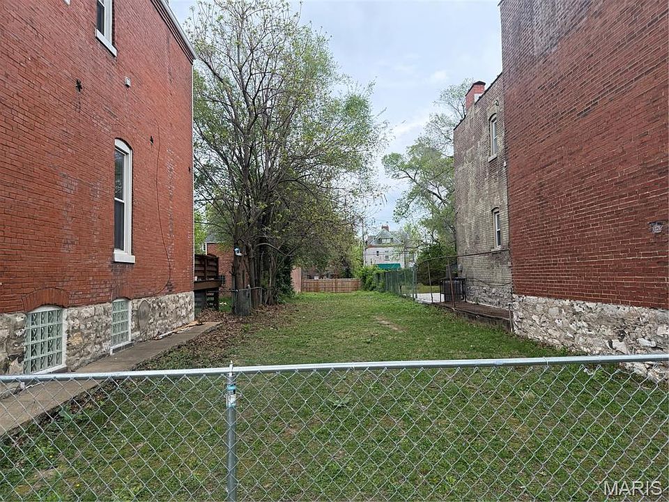 1st image of 4157 Laclede Ave