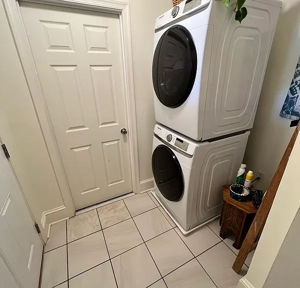 1819 Ingram Ave — Photo 14