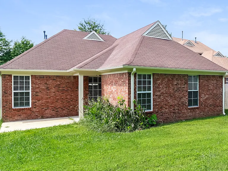 4930 Indian Walk Ln — Photo 16