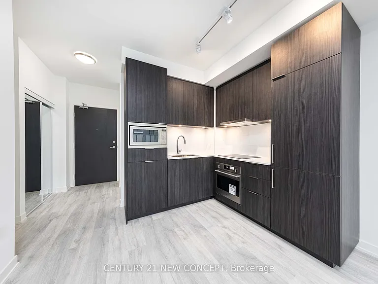 8 Olympic Garden Dr #S417 — Photo 3