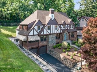 401 Harding Dr, South Orange, NJ 07079