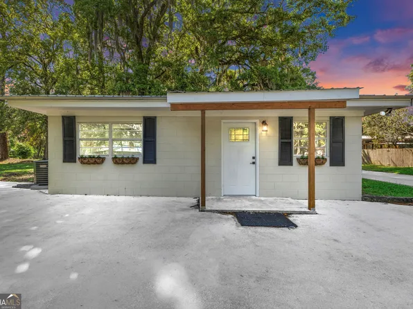 41 Sutton Ct, Woodbine, GA 31569